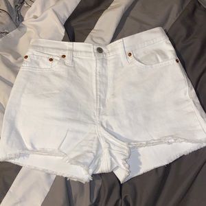Levi women’s shorts